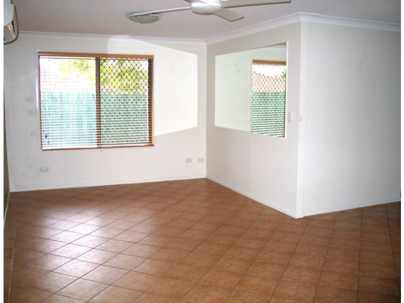 7 Ruggles Court, Mcdowall QLD 4053