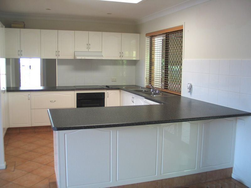 7 Ruggles Court, Mcdowall QLD 4053