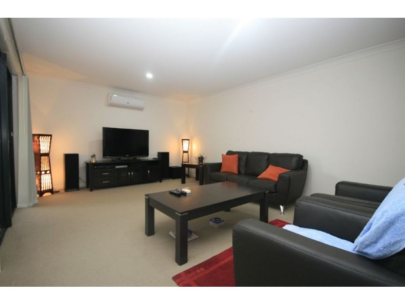 5 Wirragrove Cct, Kallangur QLD 4503