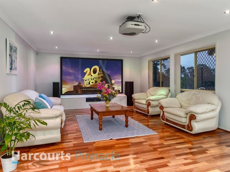 4 Boondooma Circuit, Albany Creek QLD 4035