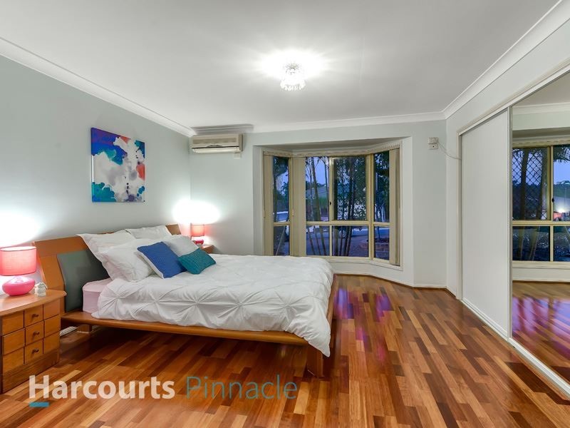 4 Boondooma Circuit, Albany Creek QLD 4035