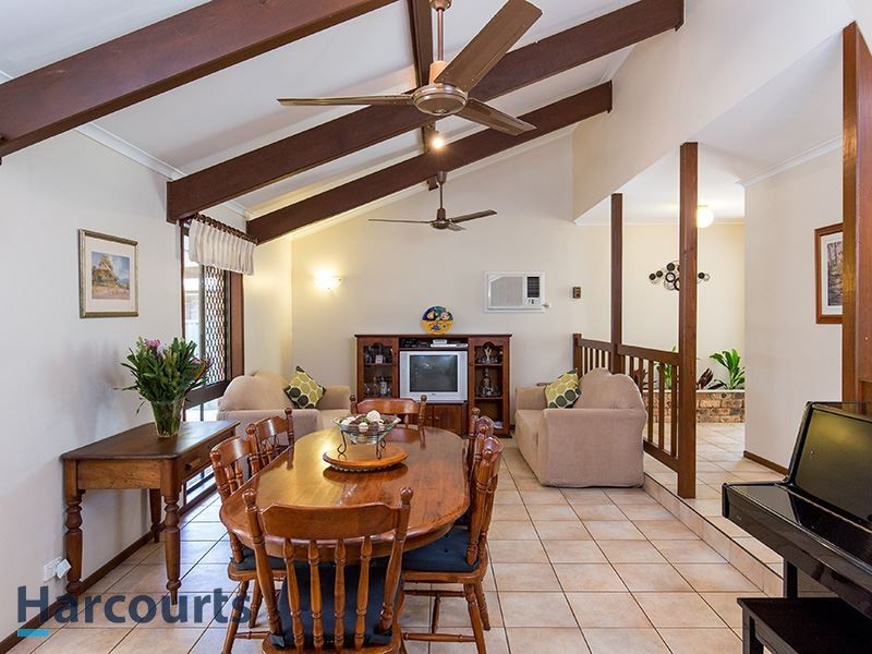 89 Frenchs Rd, Petrie QLD 4502