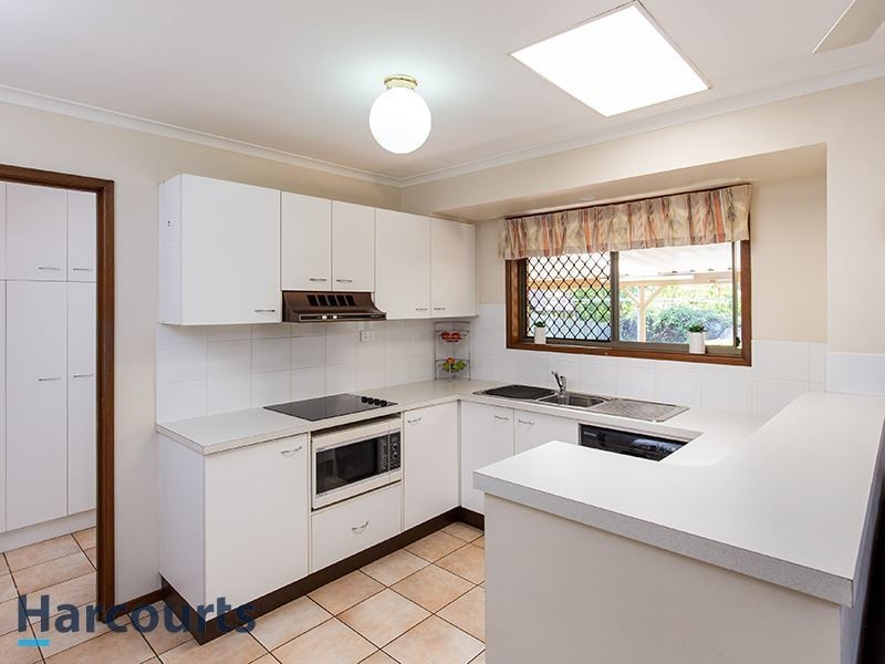 89 Frenchs Rd, Petrie QLD 4502