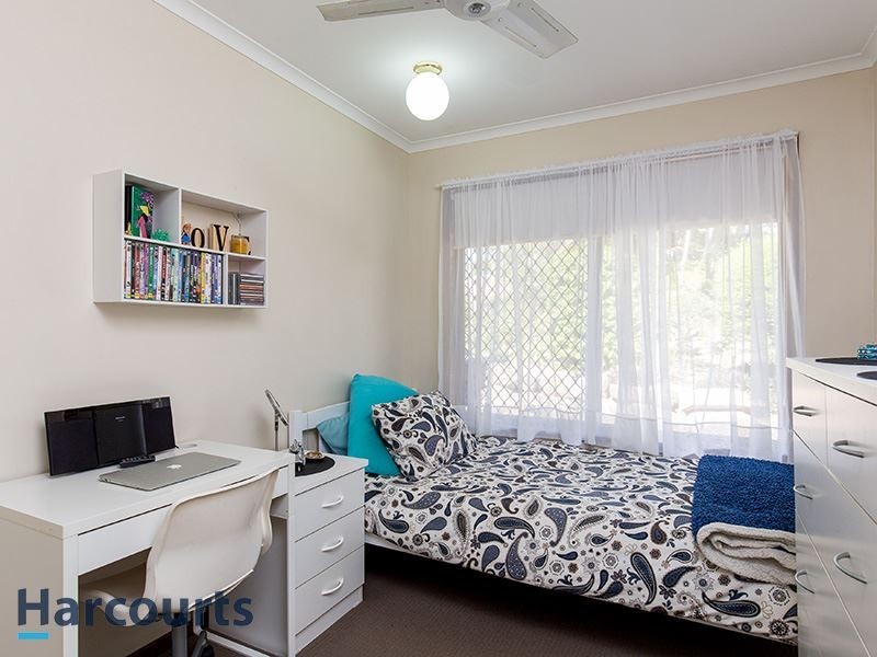 89 Frenchs Rd, Petrie QLD 4502