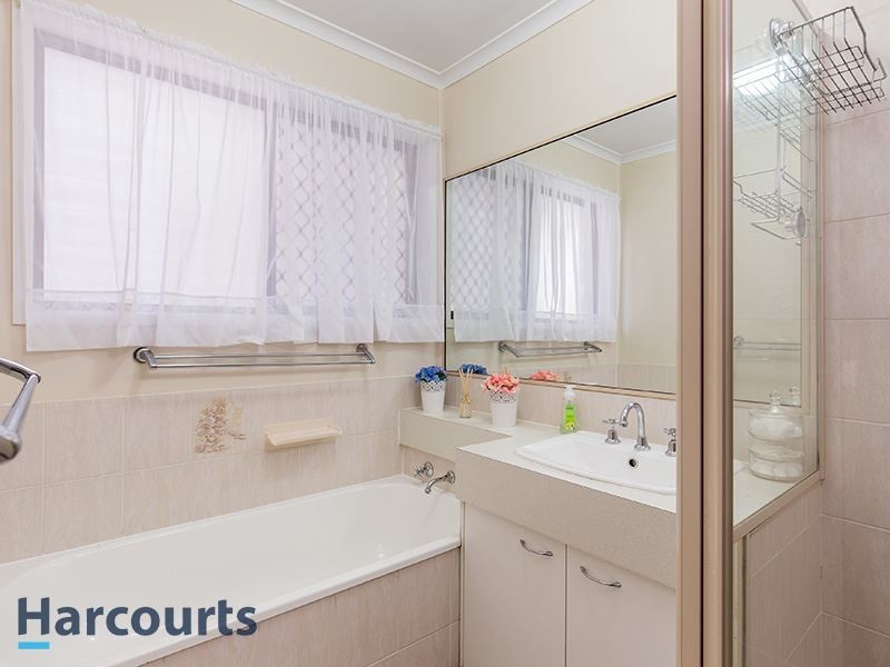 89 Frenchs Rd, Petrie QLD 4502