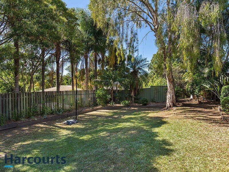 89 Frenchs Rd, Petrie QLD 4502