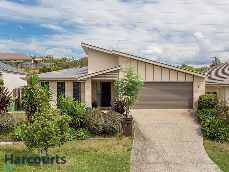 69 Rolland Pde, Warner QLD 4500