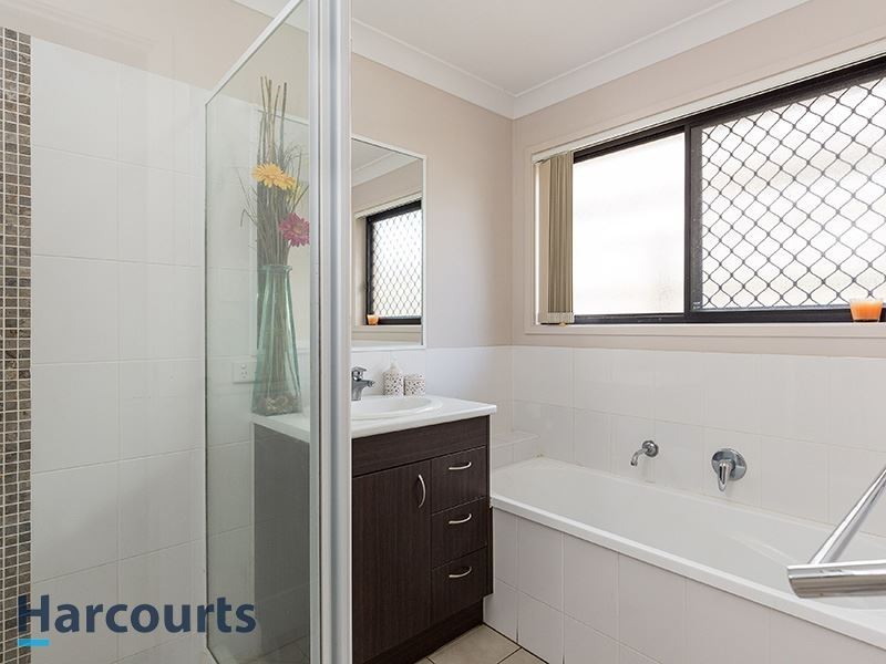 69 Rolland Pde, Warner QLD 4500