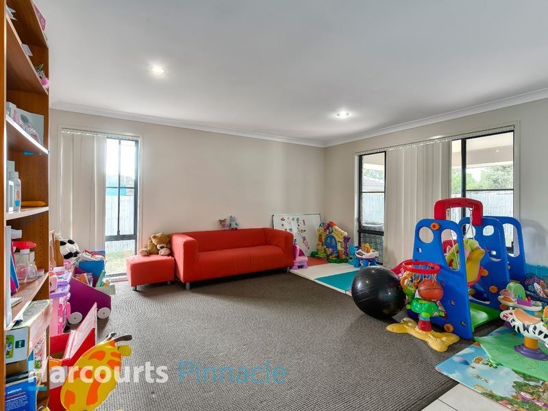 3 Star Place, Morayfield QLD 4506