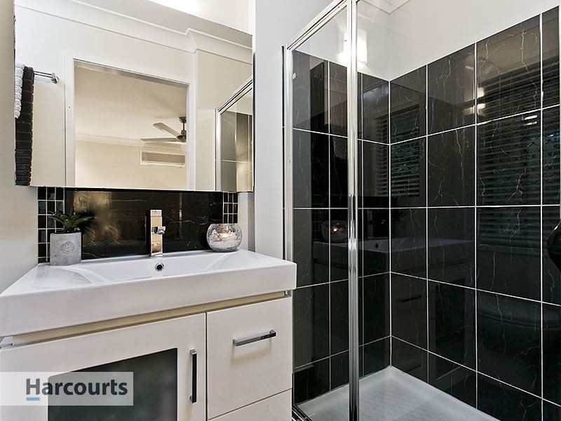 16 Holloway Drive, Everton Park QLD 4053