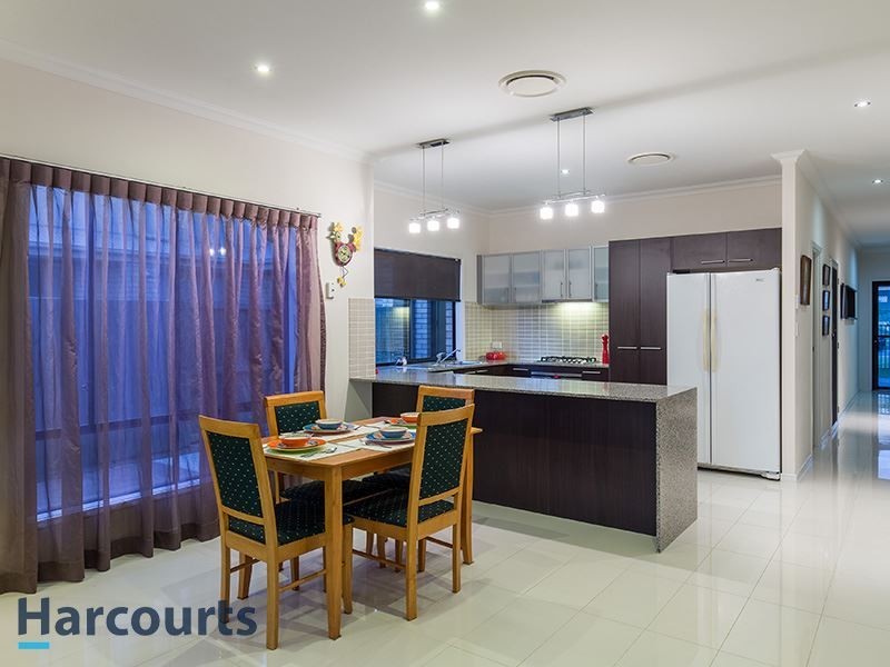 33 Como Cct, Warner QLD 4500