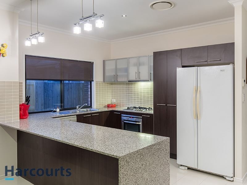 33 Como Cct, Warner QLD 4500