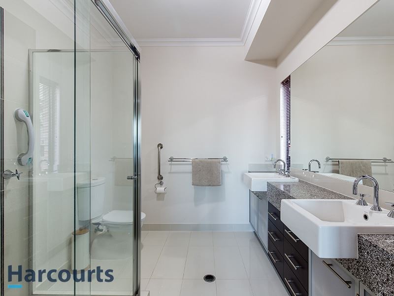 33 Como Cct, Warner QLD 4500