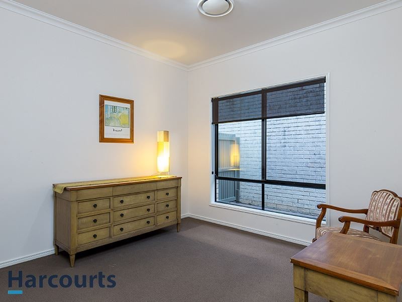 33 Como Cct, Warner QLD 4500