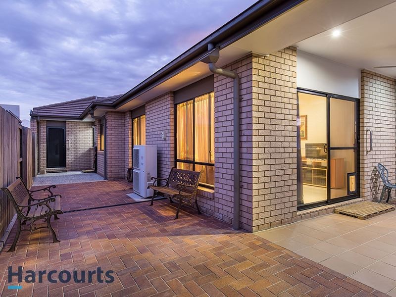 33 Como Cct, Warner QLD 4500