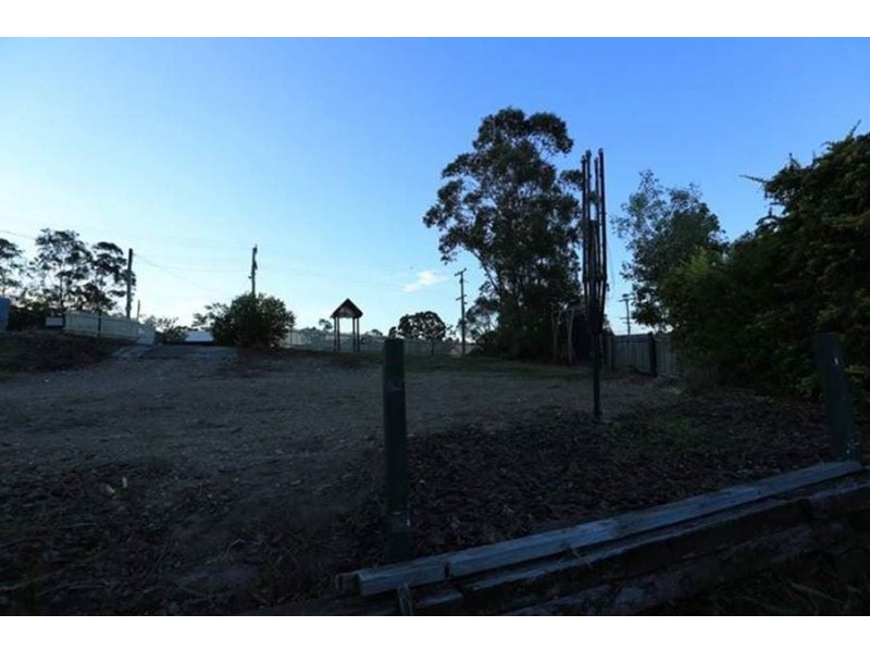 12 Yingally Dr, Arana Hills QLD 4054