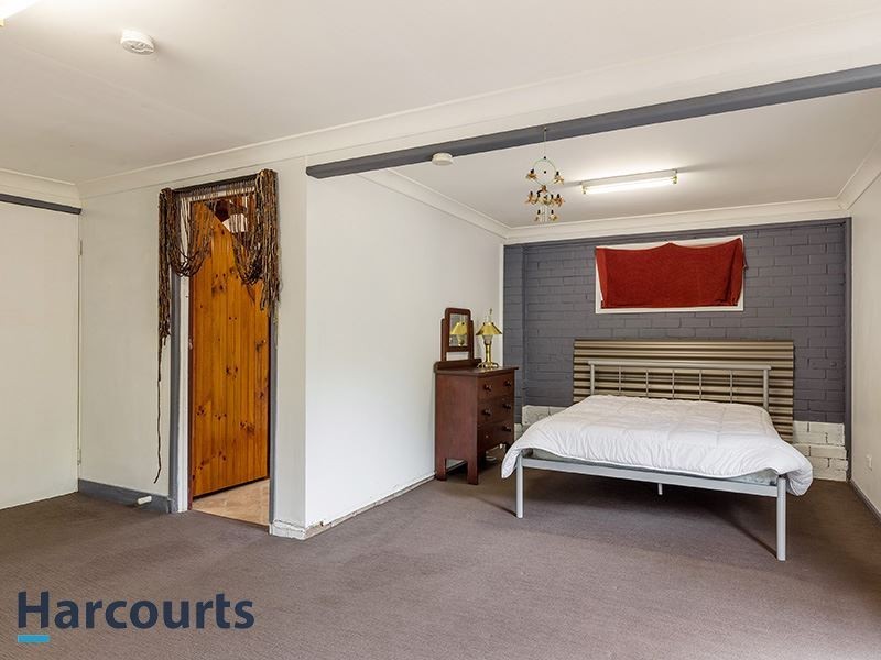 1 Gail Street, Kallangur QLD 4503