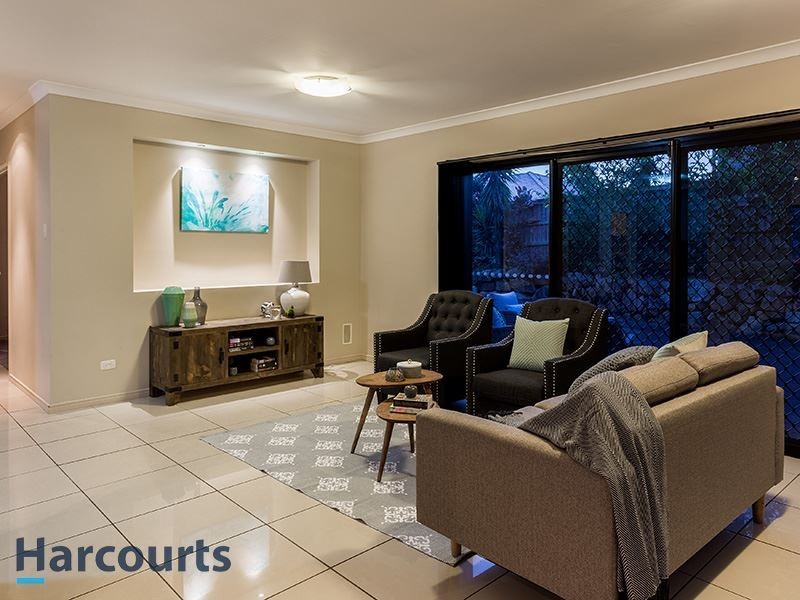 7 Rene Court, Cashmere QLD 4500