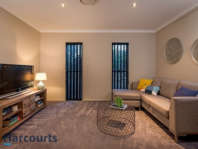 7 Rene Court, Cashmere QLD 4500