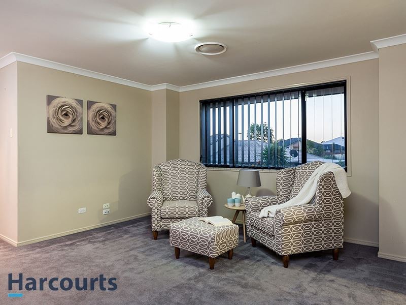7 Rene Court, Cashmere QLD 4500