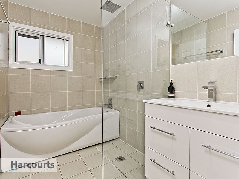 29 Kinnerton St, Chermside West QLD 4032