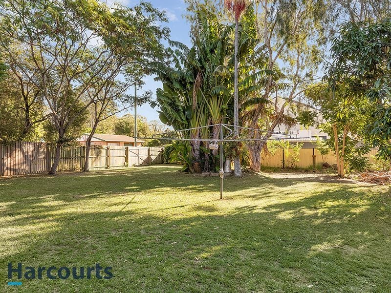 18 Factory Street, Kallangur QLD 4503