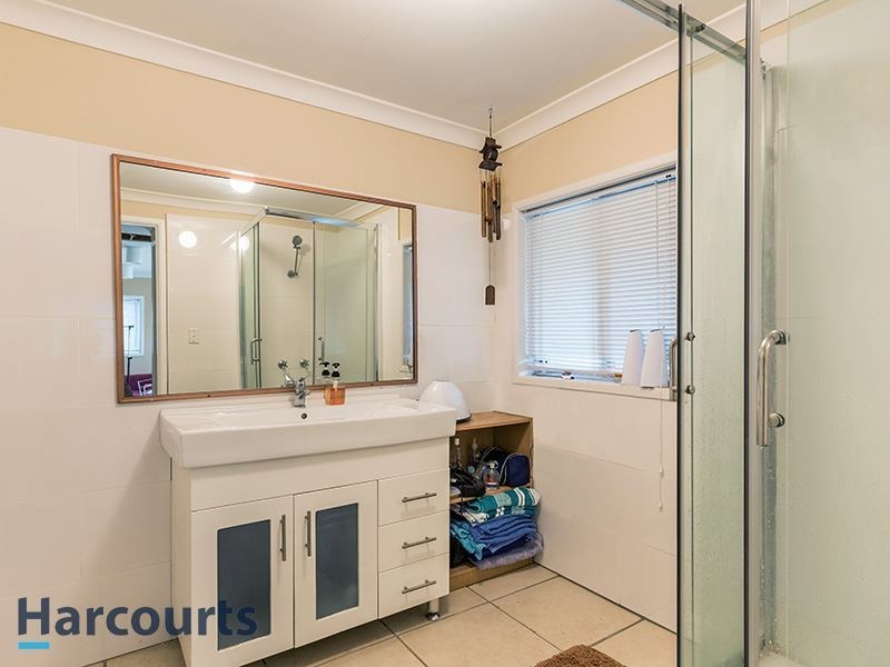 18 Factory Street, Kallangur QLD 4503