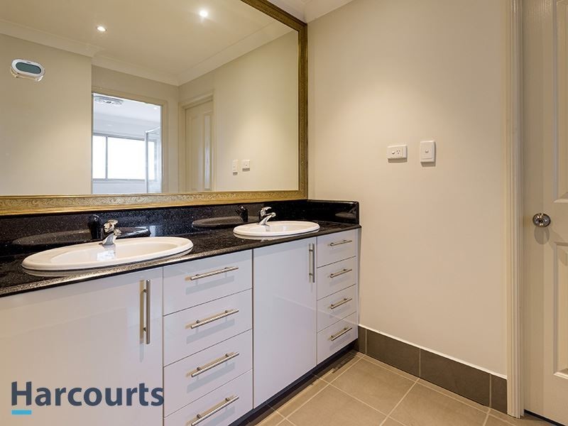 24 Lakeview Terrace, Murrumba Downs QLD 4503