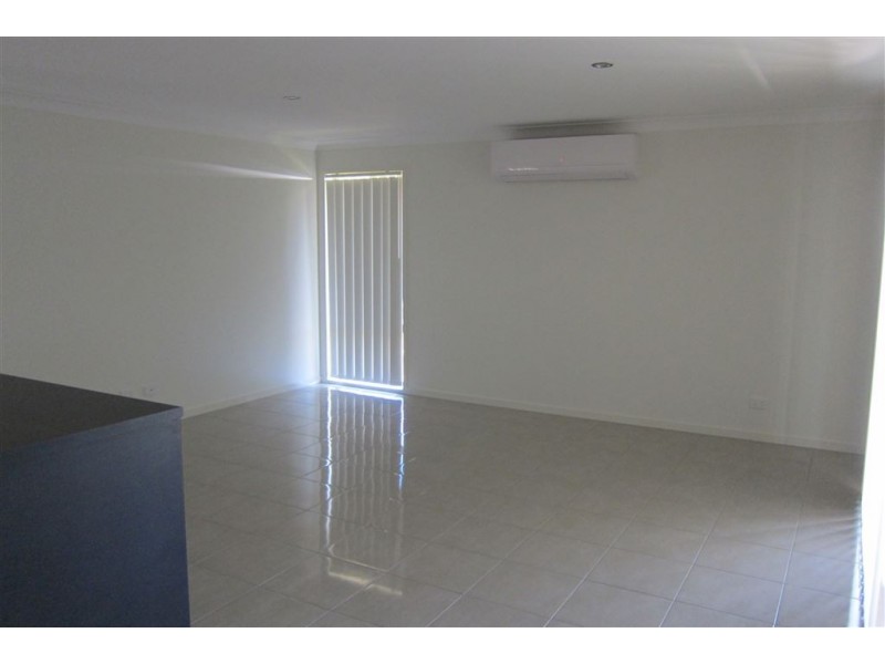 10 Kamala Street, Morayfield QLD 4506