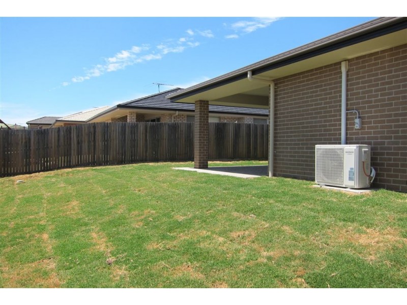10 Kamala Street, Morayfield QLD 4506