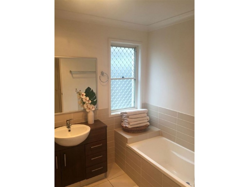 2 Odense Street, Fitzgibbon QLD 4018