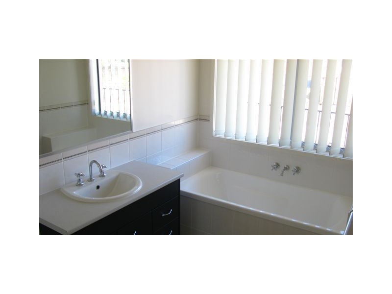 16 Shallows Place, Bellmere QLD 4510