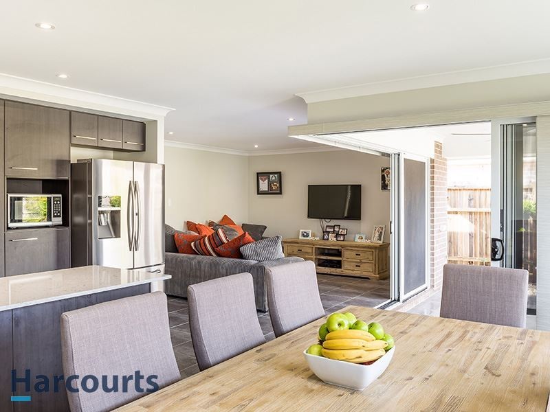 77 Fleet Circuit, Bray Park QLD 4500