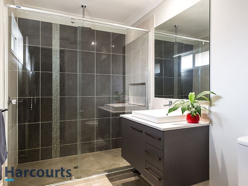 77 Fleet Circuit, Bray Park QLD 4500