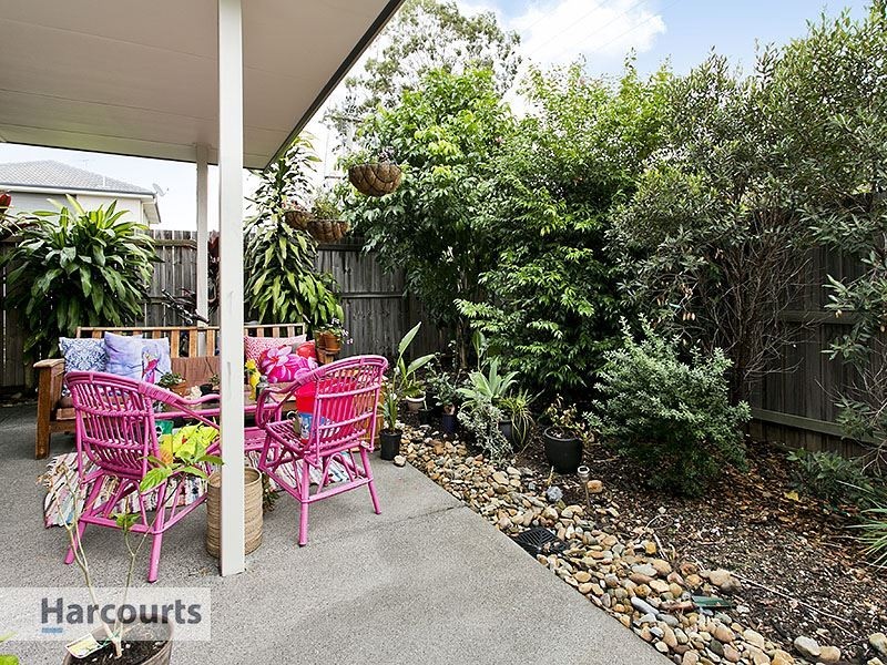 2/64 Frenchs Rd, Petrie QLD 4502