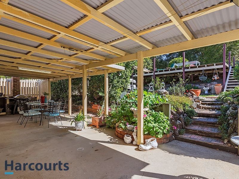 45 Eucumbene Dr, Petrie QLD 4502