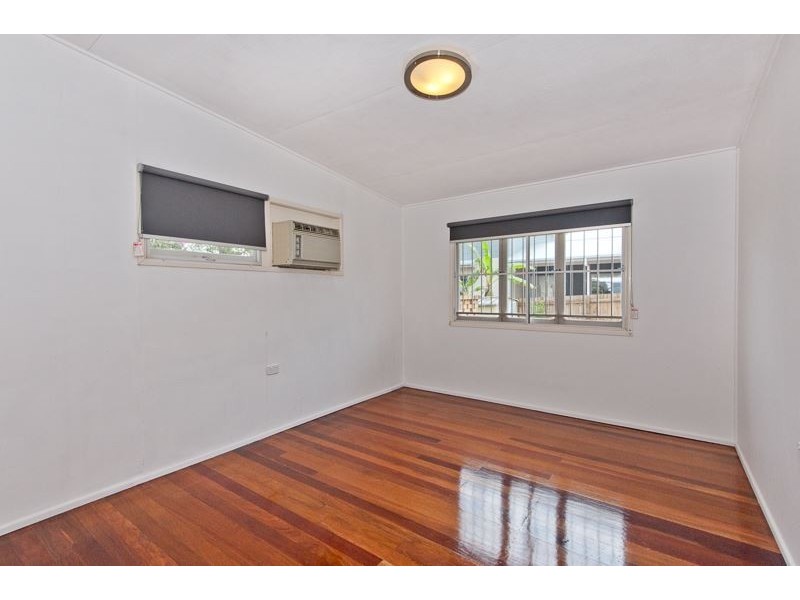 23 Parkmore St, Boondall QLD 4034