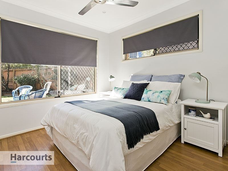 24 Hillenvale Avenue, Arana Hills QLD 4054