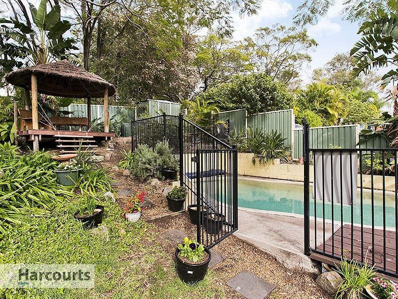 24 Kooya Road, Mitchelton QLD 4053