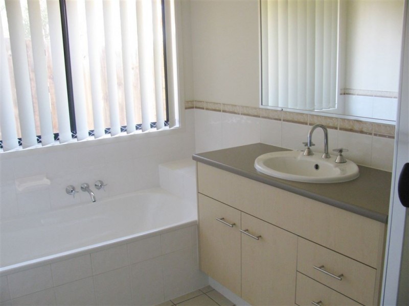 38 Coochin Avenue, Narangba QLD 4504