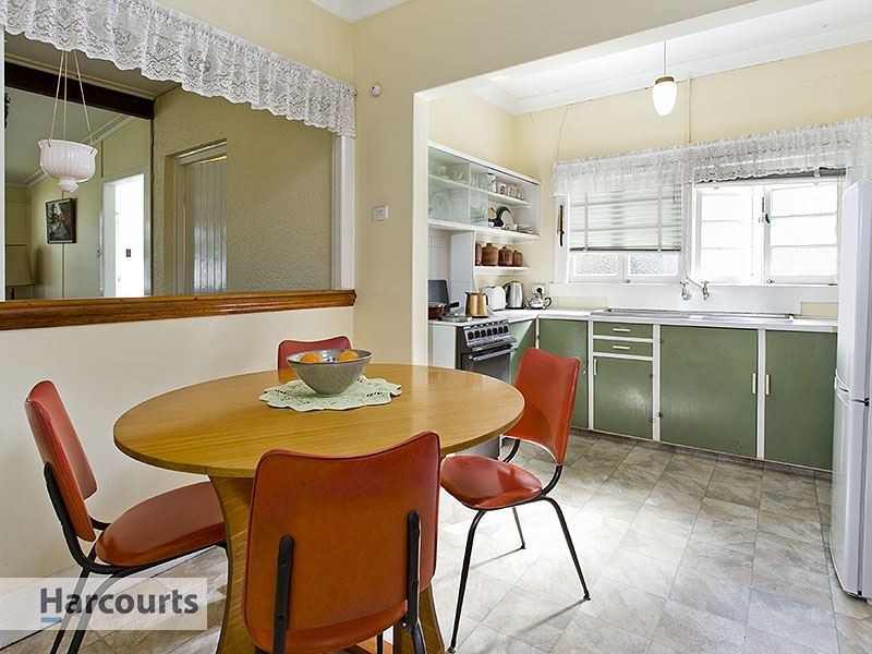 6 Parkview Street, Mitchelton QLD 4053