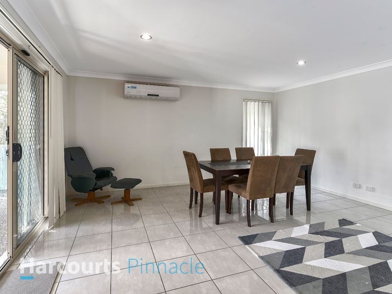 18 Bangalow Street, Morayfield QLD 4506