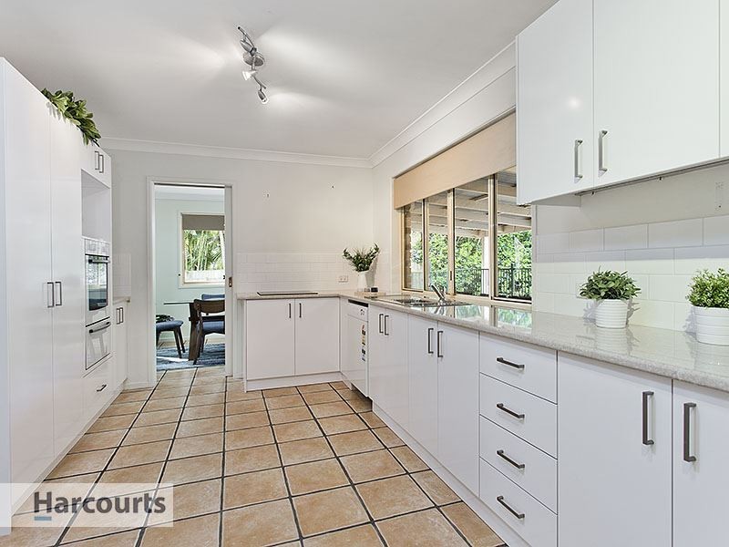 6 Cowrie Parade, Albany Creek QLD 4035