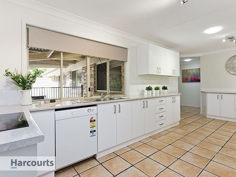 6 Cowrie Parade, Albany Creek QLD 4035