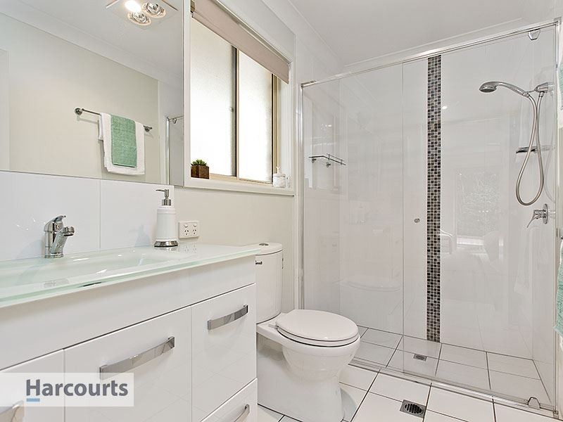 6 Cowrie Parade, Albany Creek QLD 4035