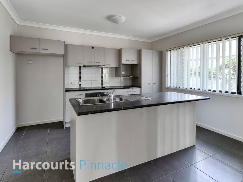 34 Somerset Drive, Carseldine QLD 4034