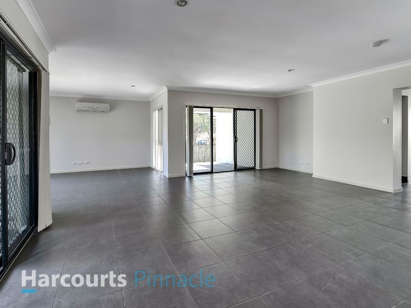 34 Somerset Drive, Carseldine QLD 4034