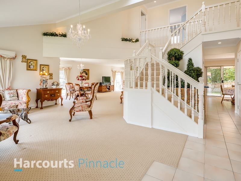 71 Galaxy Street, Bridgeman Downs QLD 4035