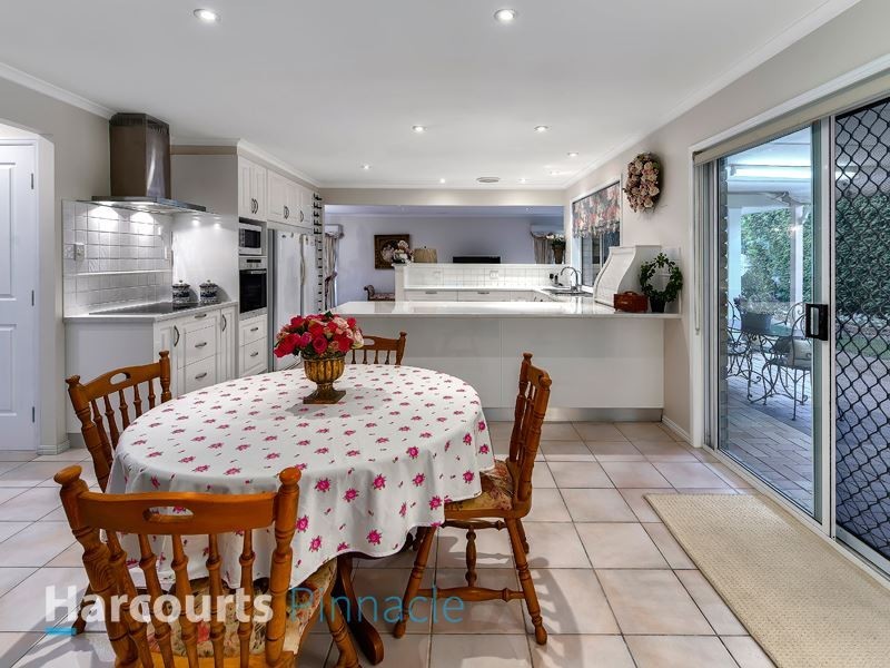 71 Galaxy Street, Bridgeman Downs QLD 4035