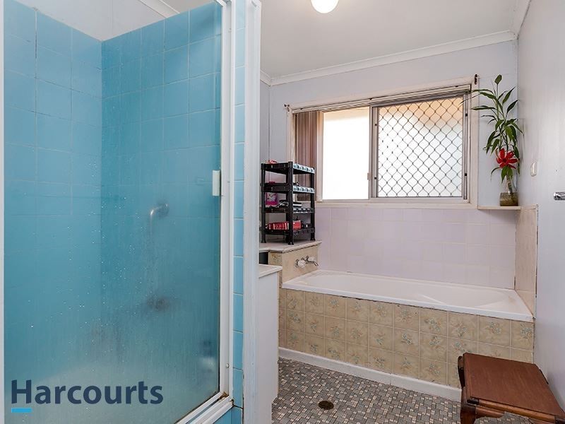 7 James St, Scarborough QLD 4020